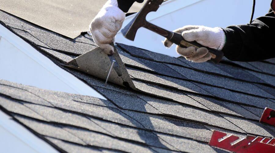 Professional gutter cleaning in Berea, KY